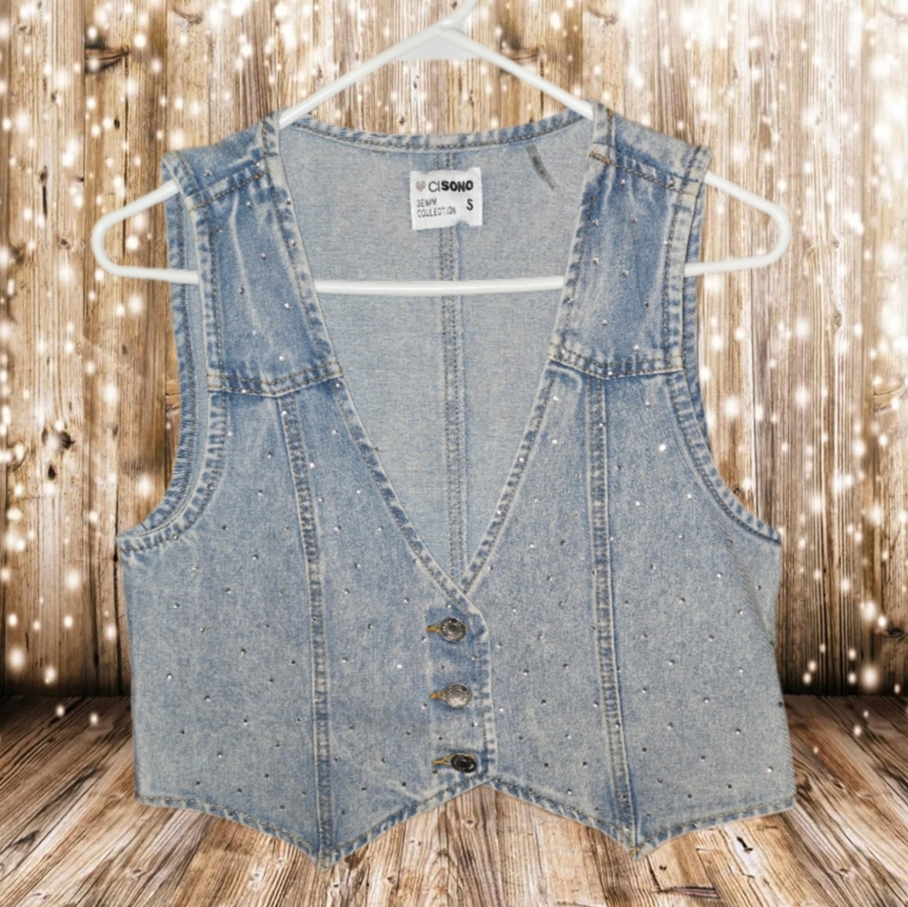 Bedazzled Jean Vest NWOT (Juniors)